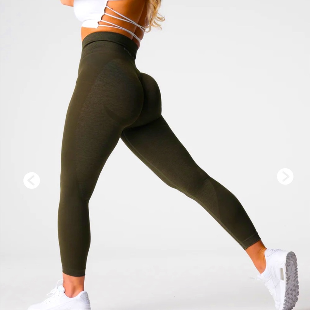 Nvgtn contour seamless leggings 2.0 olive green size small